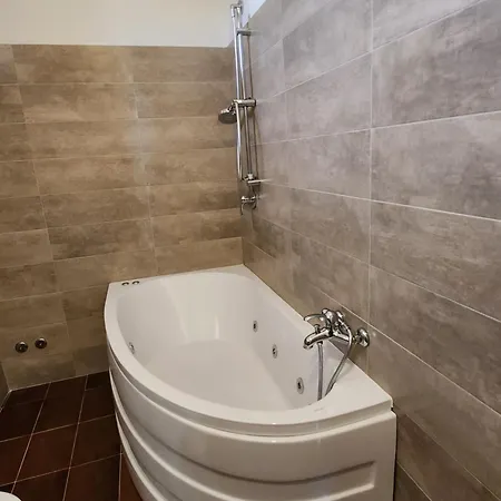 Bed & Breakfast Edera 2*