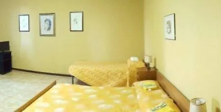 Edera 3*
