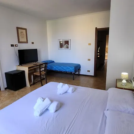 Edera 3*