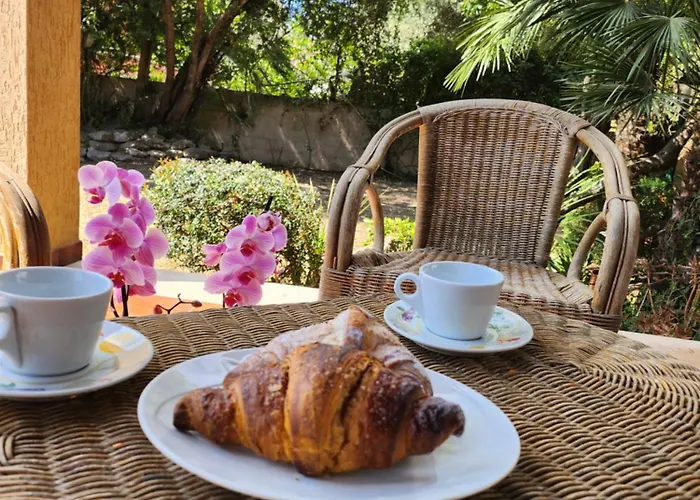 Edera Bed & Breakfast